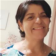 Dou aula de iniciação musical em teclado, regência, canto